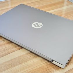 Fast Loaded Hp i5 Laptop 