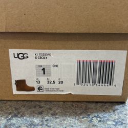 UGG BRAND NEW!!NEVER WORN!! ORIGINAL BOX!! Size 1
