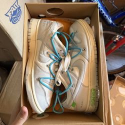 Off White Dunk Lot 2 Size 9