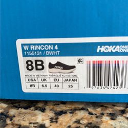 Hoka W Rincon 4 Black and White Women’s Size 8