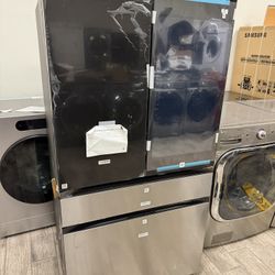 Samsung Bespoke Family Hub French Door Refrigerator New! 