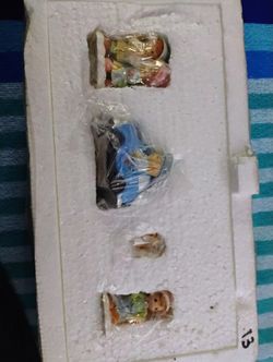 Hawthorne Village Precious Moments Collection Sharing and Caring