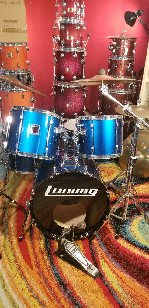Drum Set 5pc Ludwig,  Maple