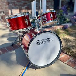 Kids Schoenhut 5-Piece Drum Set