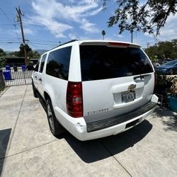 2009 Chevy Suburban 