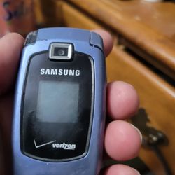 Samsung Snap Flip Phone