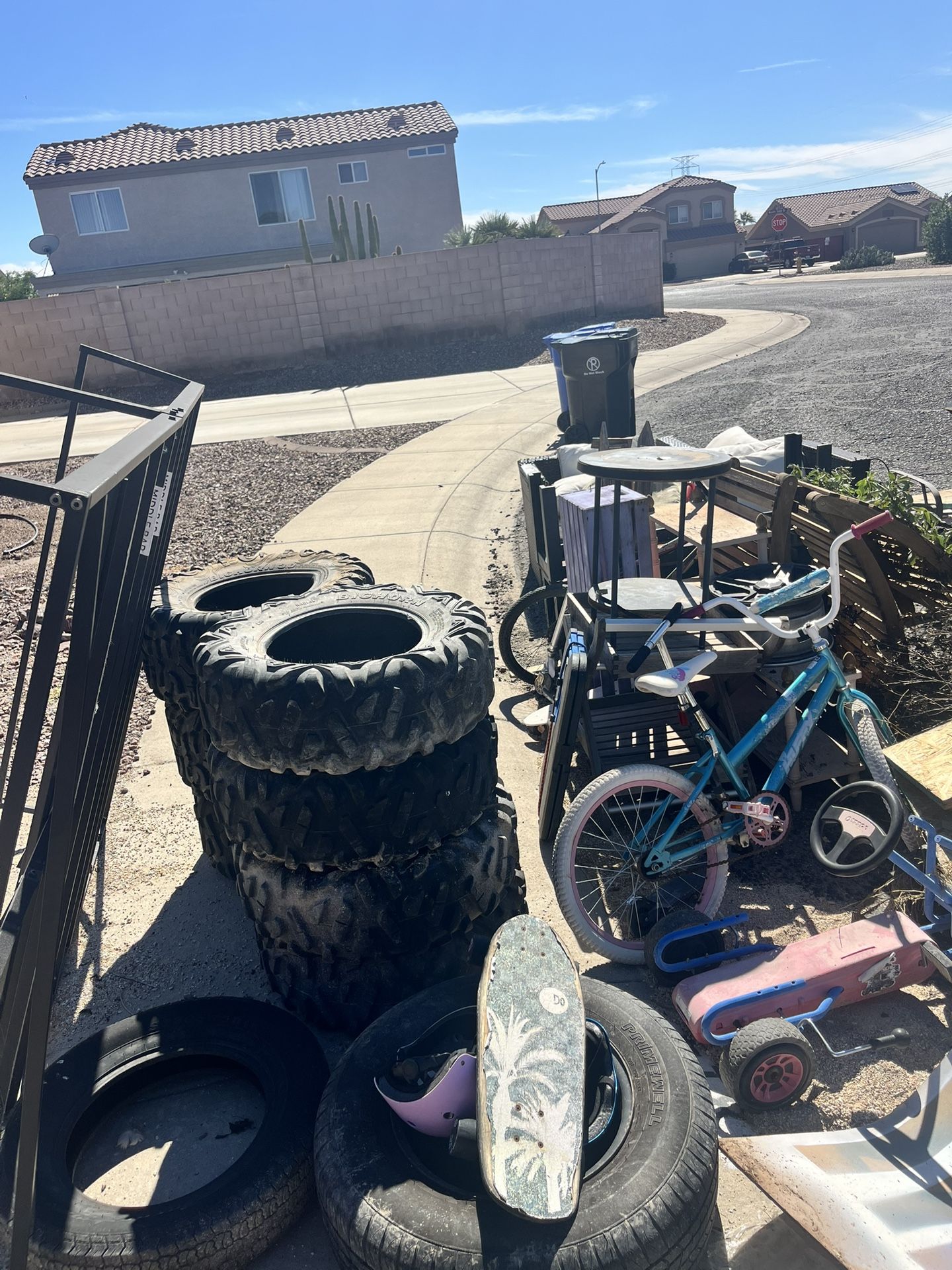 Free stuff - Bikes, RZR Tires, Outdoor Furniture 