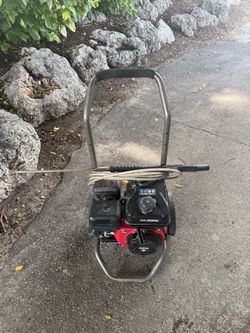 Gas-Powered Pressure Washer 2500psi