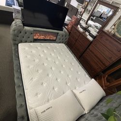 Queen Bed frame W/ Attached Fireplace & TV!!