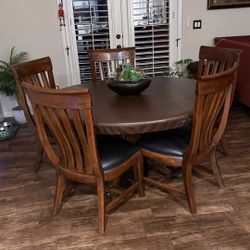 Dining Room Table 