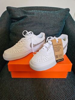 Women's Nike Sneakers