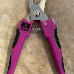 Conair Top Paw pet nail clipper. 