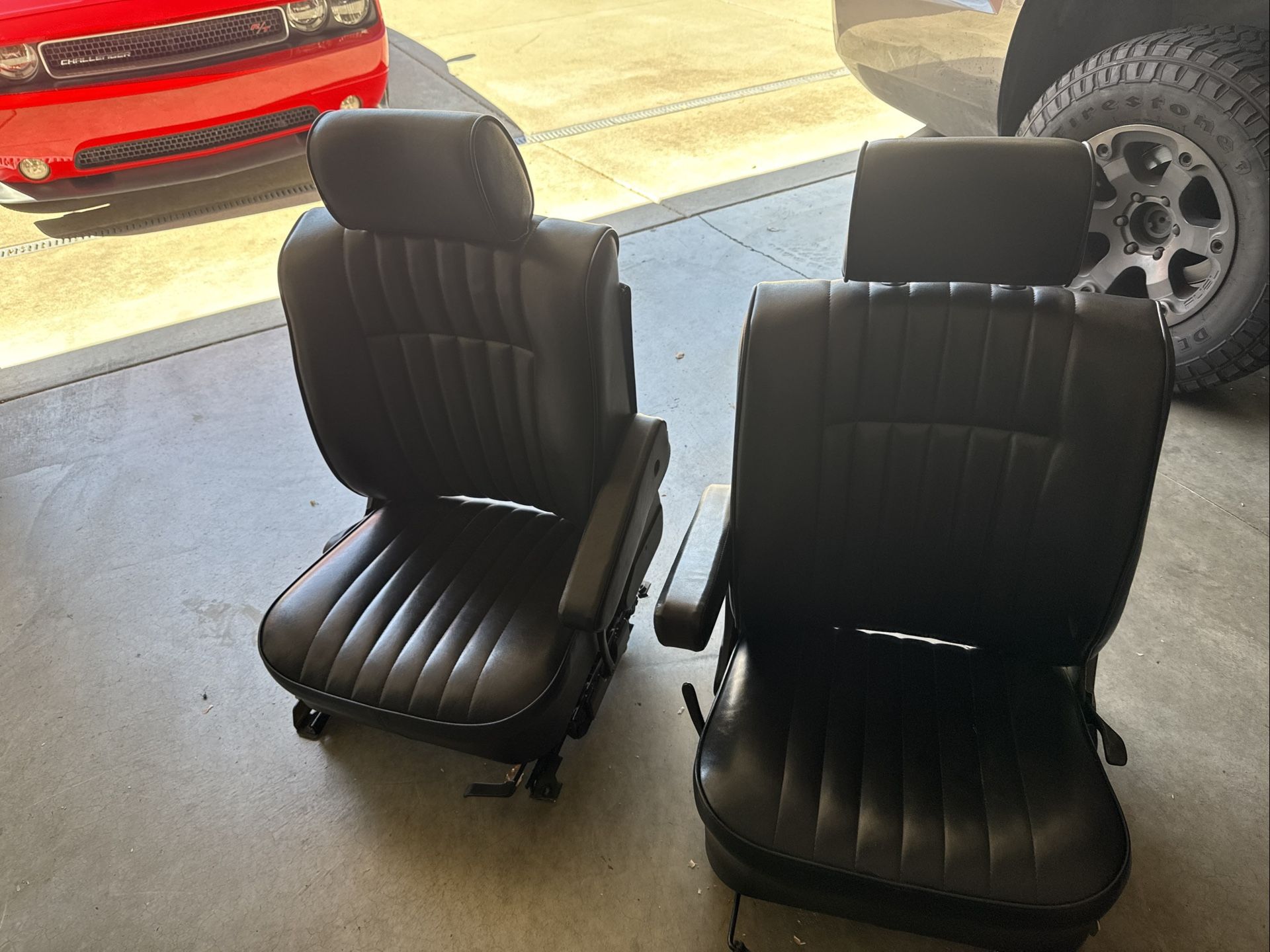 BMW Front Seats(I Think E 39 (1(contact info removed)’s))