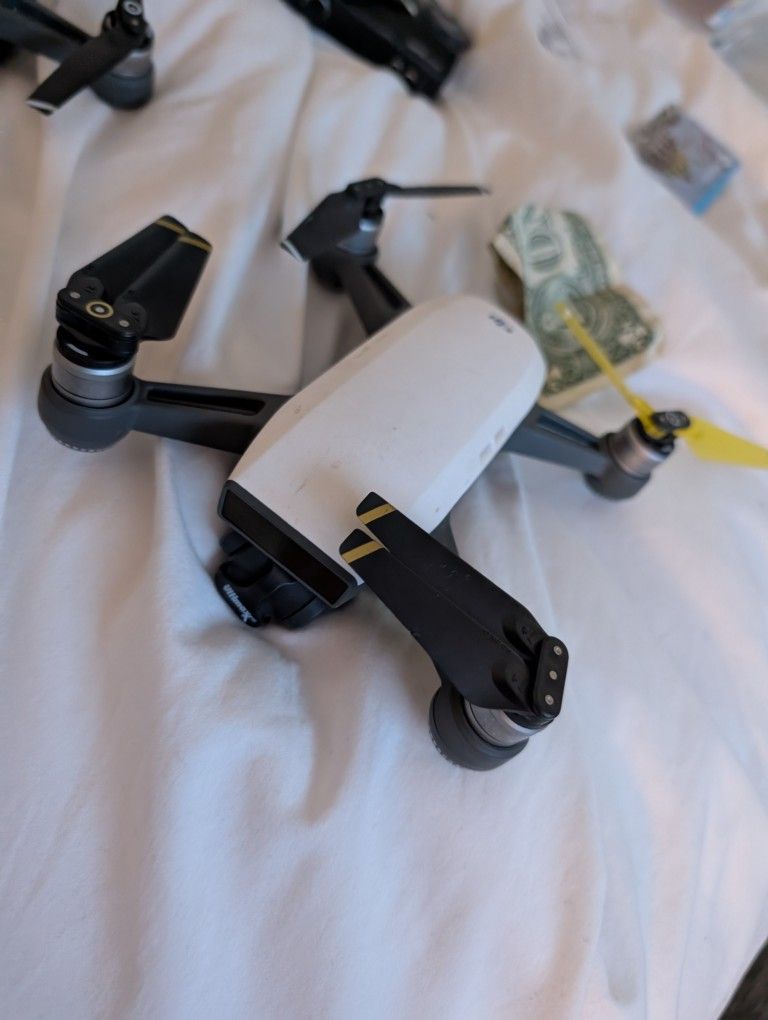 DJI Sparks Work DJI