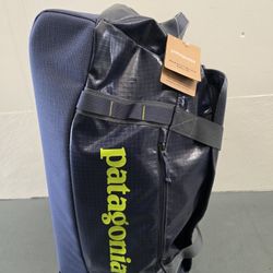 Patagonia Black Hole Wheeled Duffel 70 Liter