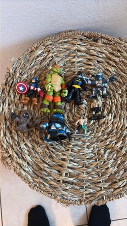 Mixed Superhero Action Figure Lot
