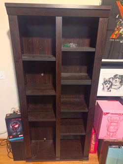 Sturdy shelving unit