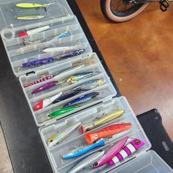 Saltwater Fishing Tackle 24 Pieces Of Poppers Rapalas Cedar Plugs Flat Fall Lures Fishing Trolling Tuna Yellowfin Bluefin Dorado Yellowtail 