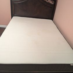 Queen Bed, Mattress, Boxspring, and Office Desk