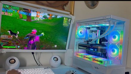 White Gaming Pc Computer Desktop RTX 5080 / Ryzen 7 9800X3D