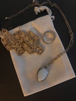 Jewelry bundle