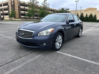 2011 Infiniti M37 AWD 