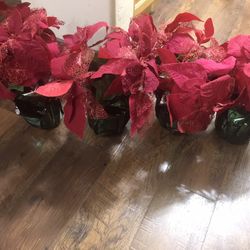 4 Artificial Flowers Like New Pickup In Southwest Bakersfield 