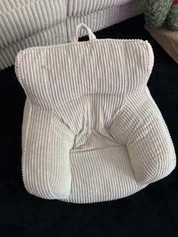 Kids comfy  reading chair