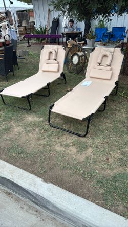 Longe Chairs