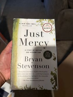 Just Mercy by Bryan Stevenson Paperback