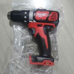 Milwaukee M18 Drill/Driver