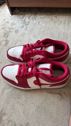 AJ1 low cardinal red