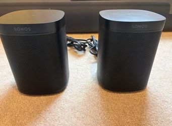 SONOS ARC WITH (2) SONOS ONE SL SURROUND SOUND SPEAKERS
