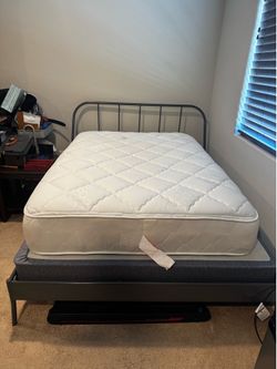 Bed frame & mattress