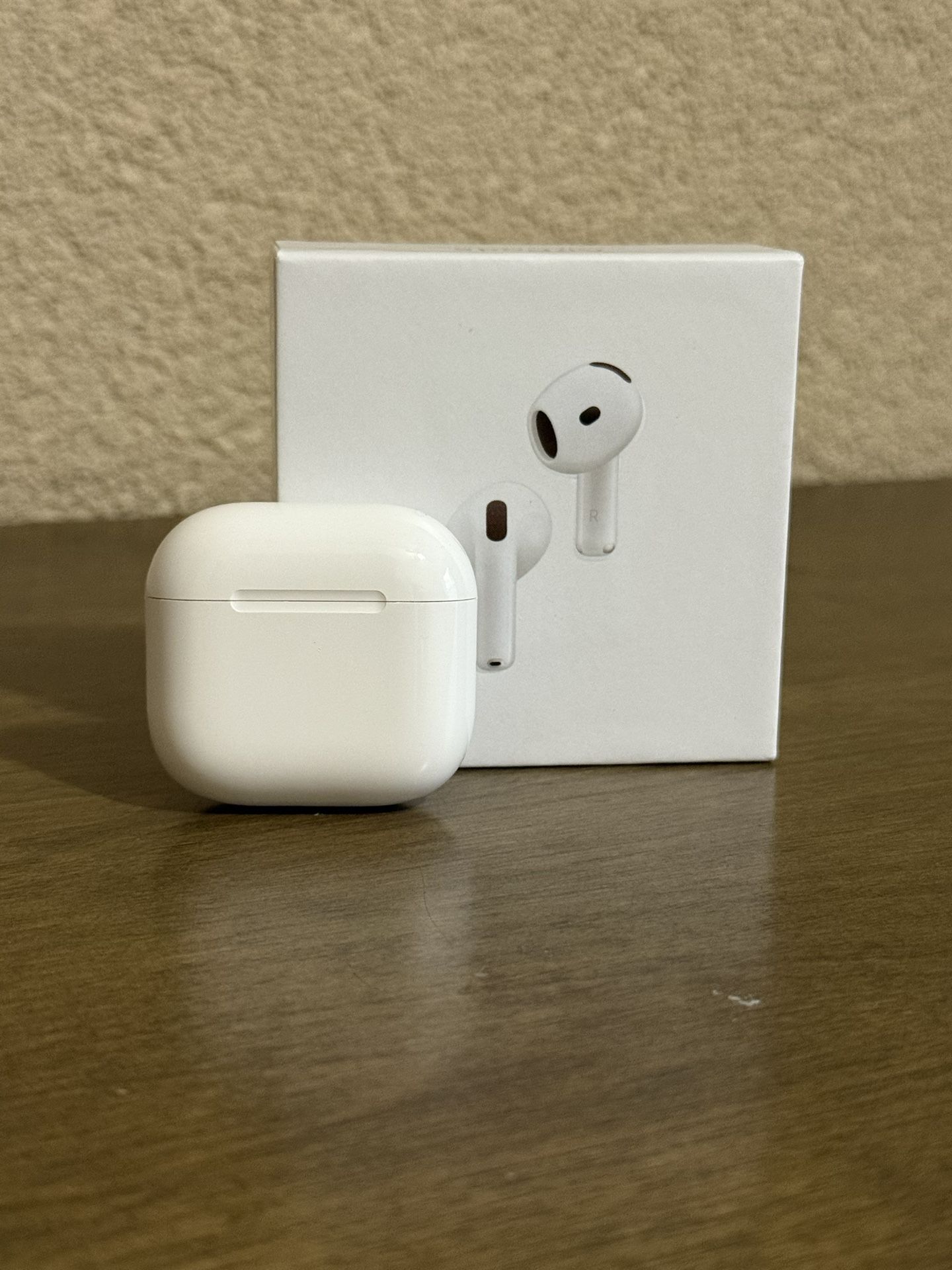 AirPod 4s