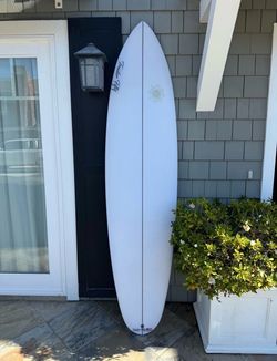 Surfboard 7’5” new midlength high volume