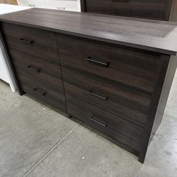 New! 6-Drawer Espresso Dresser, bedroom dresser, Oak Color dresser, clothing storage unit, bedroom closet, closet storage, cabinet, Dresser, matching