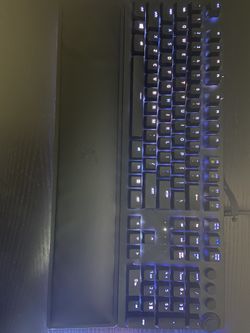 Mechanical gaming keyboard
