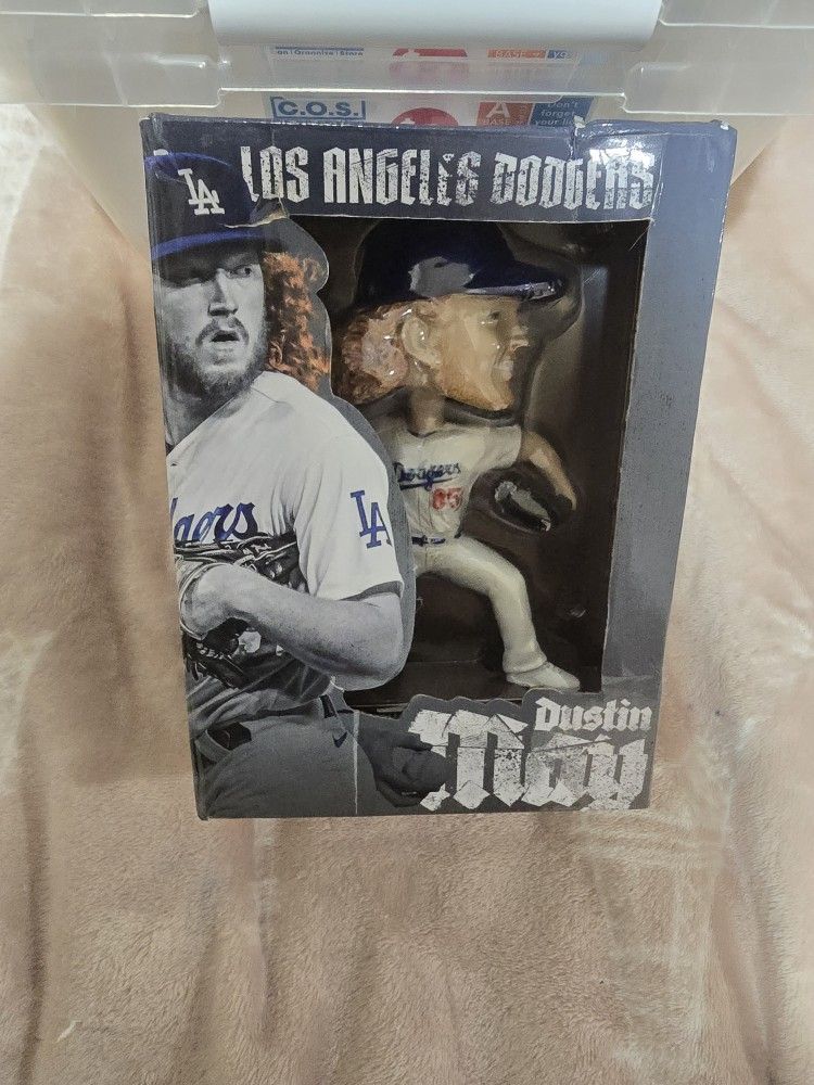 New DUSTIN MAY 2023 SGA BOBBLEHEAD LOS ANGELES DODGERS 2003 ( reseda ca)