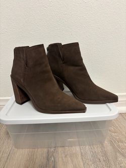 Vince Camuto Brown Boots 7.5