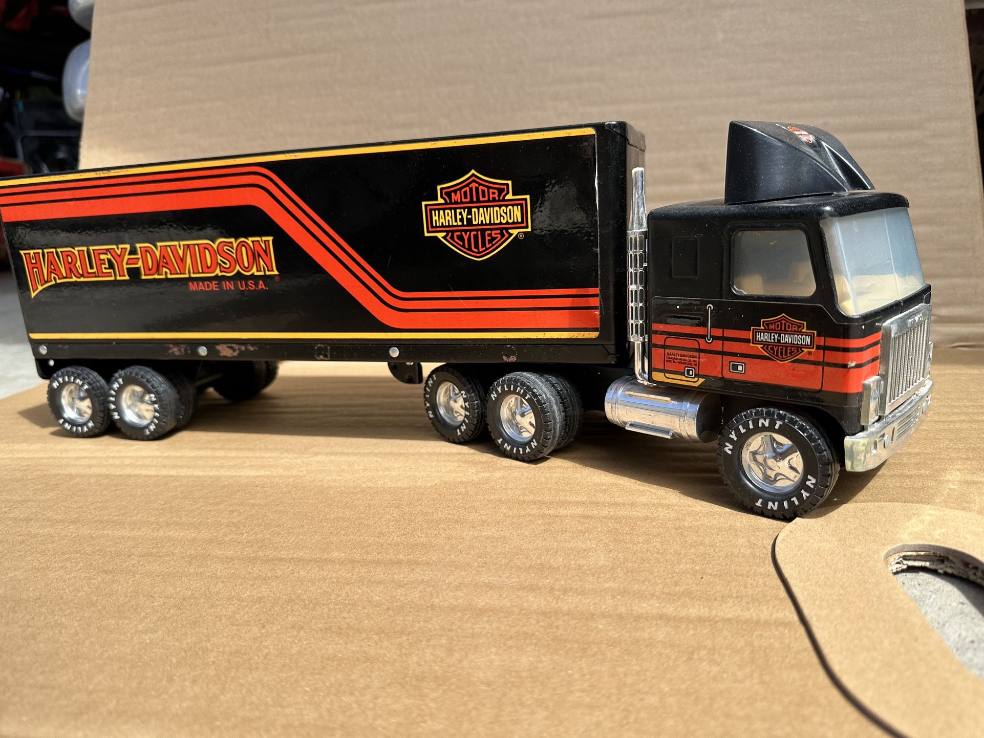 Old Metal Harley Davidson Nylint Semi Truck Trailer