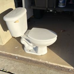 Free Toilet