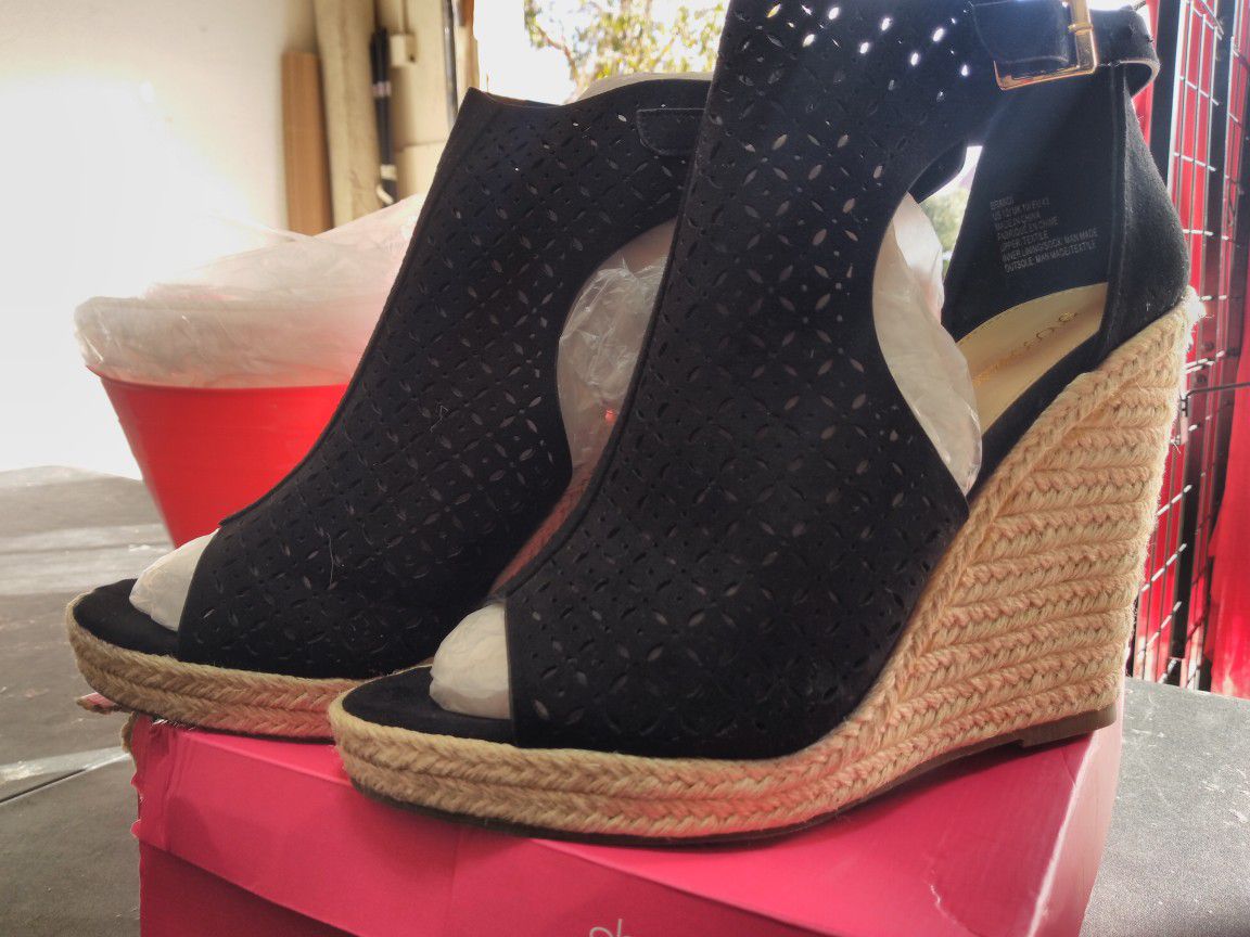 Wedge Sandals from Shoedazzle 