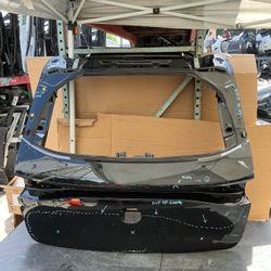 2022 - 2024 MERCEDES EQE - TAIL GATE LIFT GATE OEM