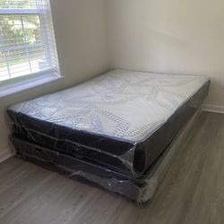 Queen Mattress Come With Free Box Spring - Free Delivery 🚚 Today To Reasonable Distance
