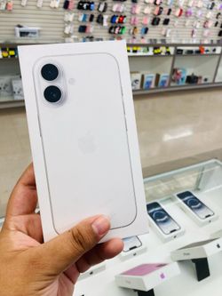 iPhone 17 regular 256gb unlocked