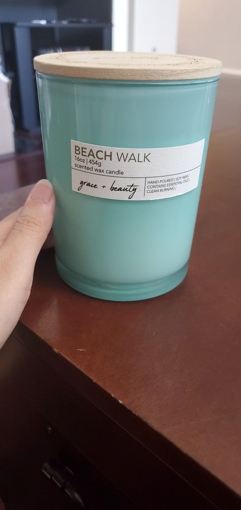 New Scented Candle (Nice Scent) - Large Size 16oz