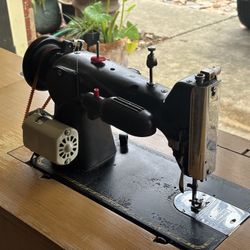 Cabinet Sewing Machine 