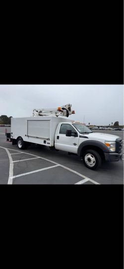2015 Ford F-550 Chassis
