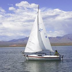 1980 Laguna Windrose 18 Sailboat